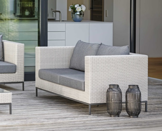 Fontana biało szary