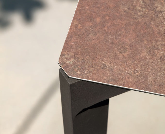 Leaf blat corten