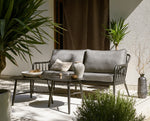 czarna sofa aluminiowa Lens