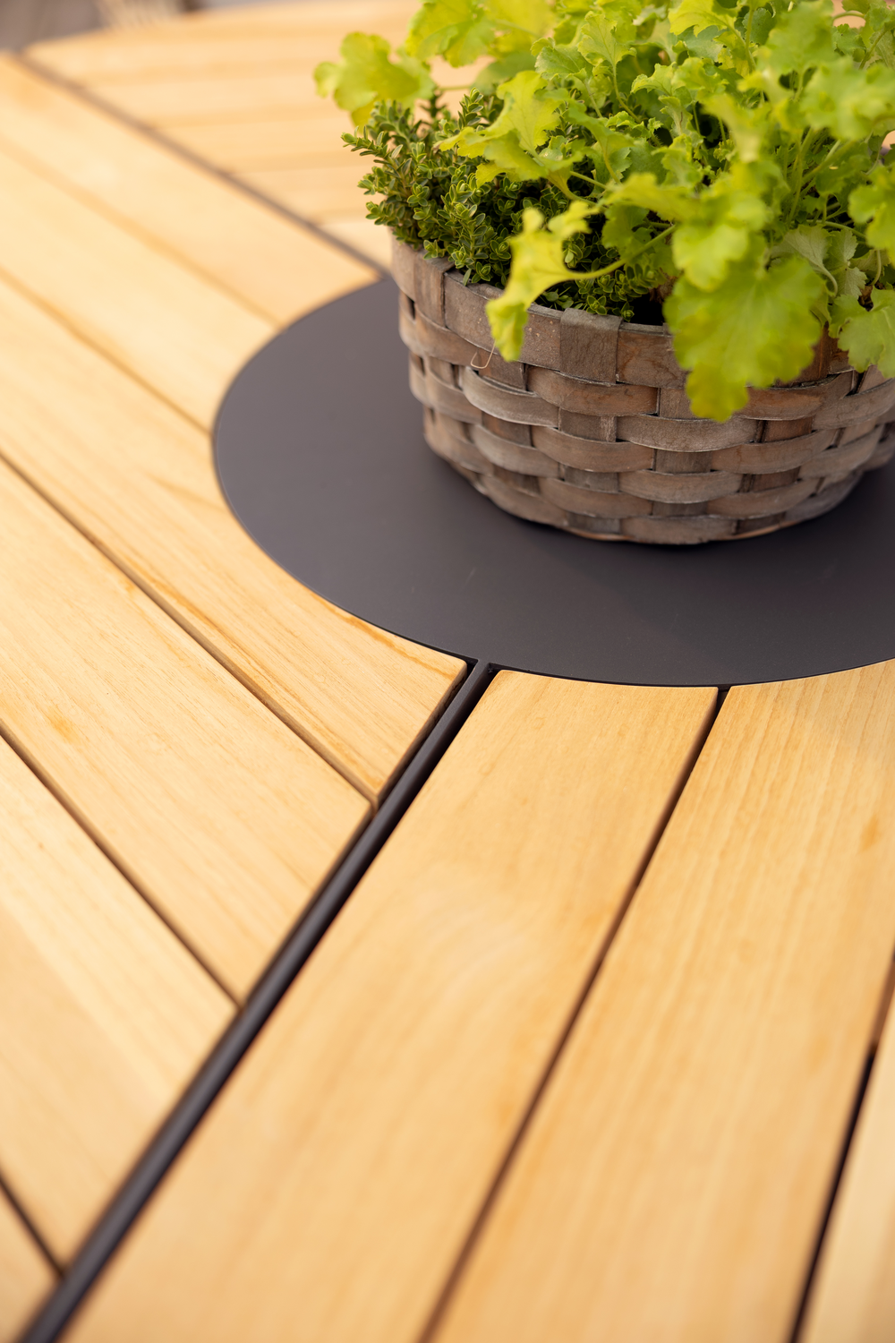 Stół ogrodowy Peace Wood 110