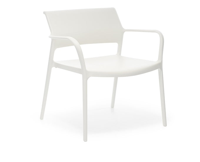 fotel Ara 316 w kolorze białym