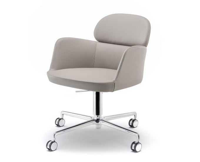 Tapicerowany fotel Ester 695 w kolorze PGA