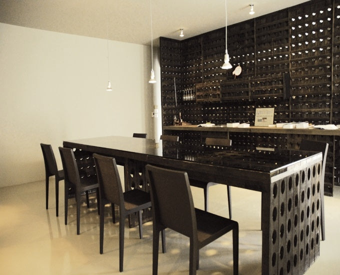 Krzesła drewniane Young 420 w kolorze wenge