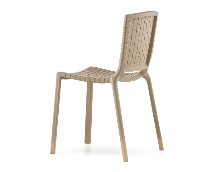 Plecione krzesło Tatami 305 w kolorze satyna