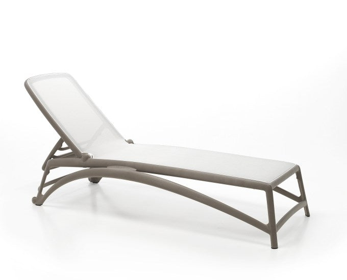leżak taupe plecionka biała