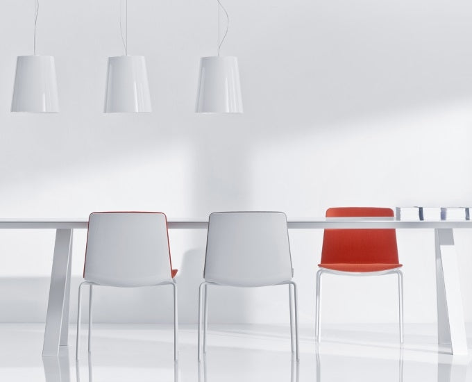 Tapicerowane krzesło Noa 725 w kolorze G69