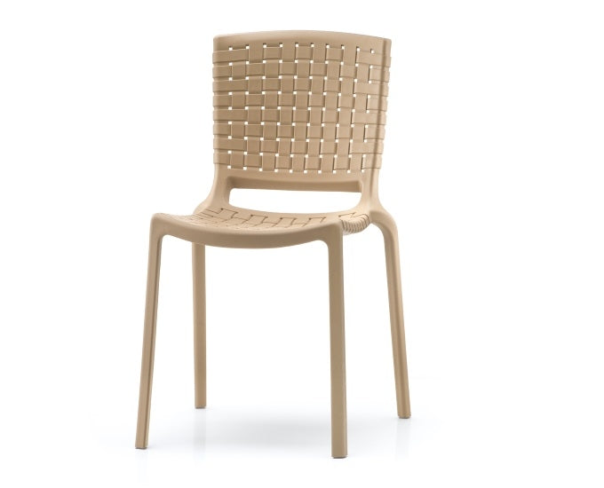 Plecione krzesło Tatami 305 w kolorze satyna