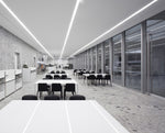 Krzesła Snow 300 we wnętrzu restauracyjnym